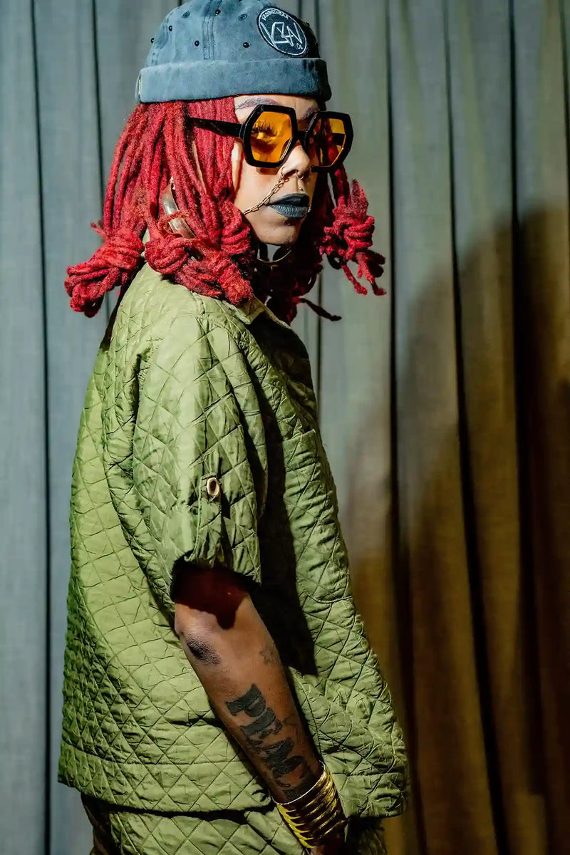 Look 10